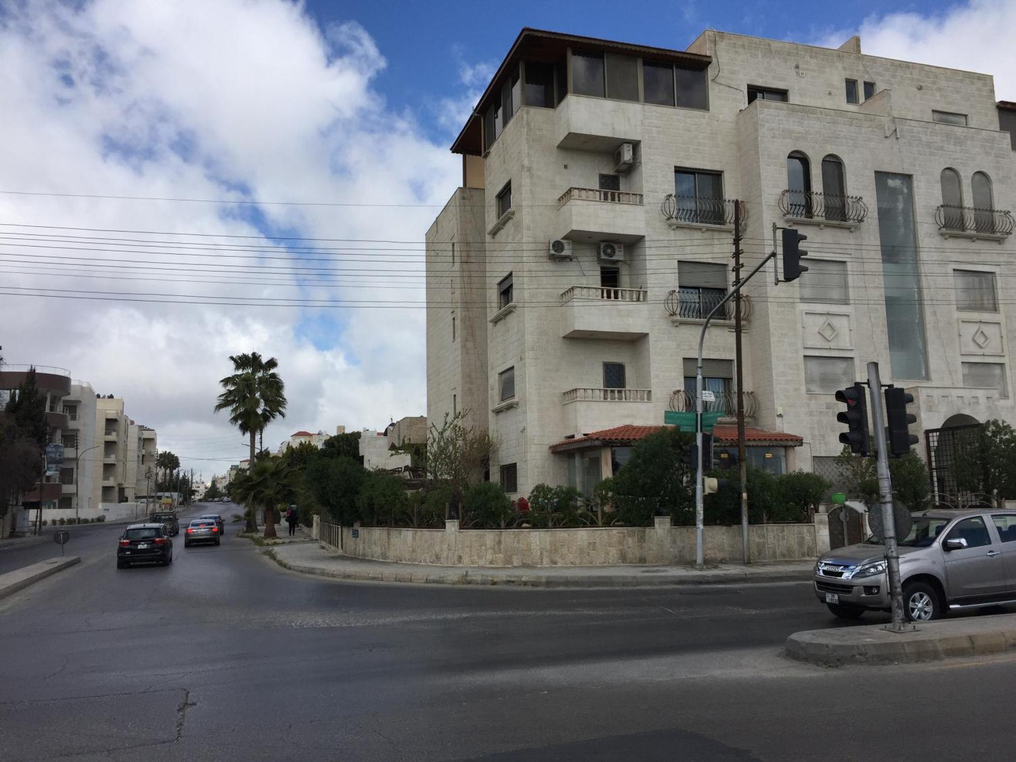 Abdoun Apartment Amman Exterior photo